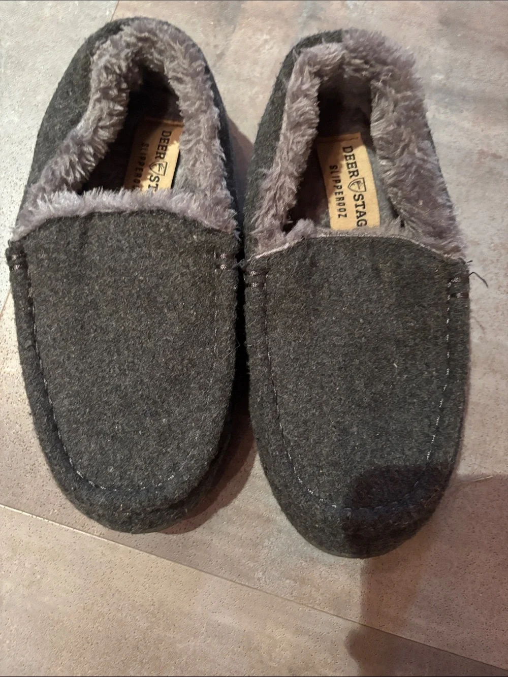 Deer Stags Kids Dark Gray Fleece-Lined Slip-Ons size 3